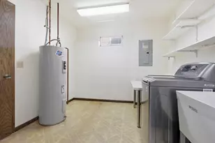 5728 W 26th St, Saint Louis Park, MN 55416 - Photo 27