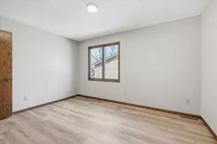 5728 W 26th St, Saint Louis Park, MN 55416 - Photo 17