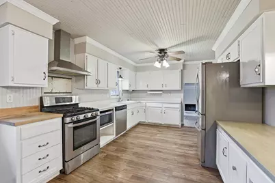 4497 S Oak Leaf Court, Vadnais Heights, MN 55127 - Photo 3