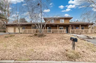 4497 S Oak Leaf Ct, Vadnais Heights, MN 55127 - Photo 1