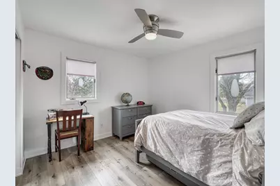 11014 Stanley Curve, Bloomington, MN 55437 - Photo 17