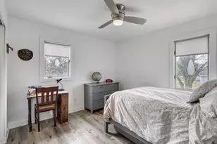 11014 Stanley Curve, Bloomington, MN 55437 - Photo 17