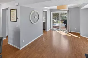 10675 Sherman Dr, Eden Prairie, MN 55347 - Photo 9