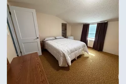 401 Center Street E, Roseau, MN 56751 - Photo 27