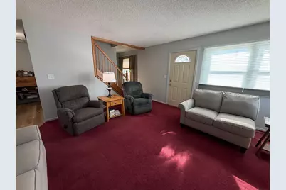 401 Center Street E, Roseau, MN 56751 - Photo 13