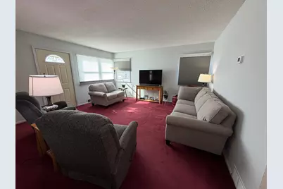 401 Center Street E, Roseau, MN 56751 - Photo 11
