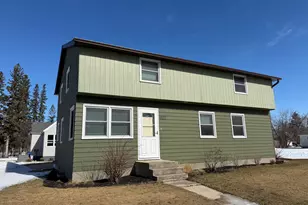 401 Center St E, Roseau, MN 56751 - Photo 1