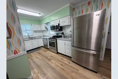 401 Center Street E, Roseau, MN 56751 - Photo 5
