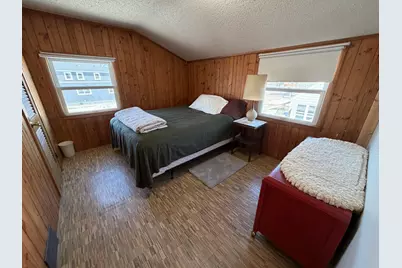 401 Center Street E, Roseau, MN 56751 - Photo 25