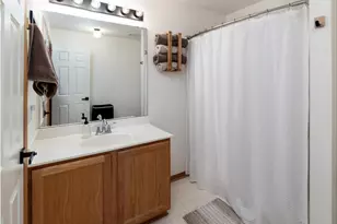 11649 Horizon Dr, Burnsville, MN 55337 - Photo 7