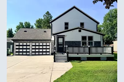 120 W Okabena Street, Worthington, MN 56187 - Photo 1