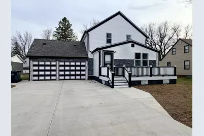 120 W Okabena Street, Worthington, MN 56187 - Photo 3