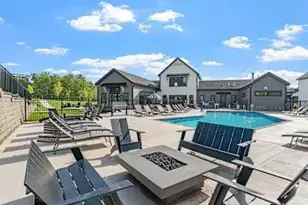 10412 Robinwood Rd, Chaska, MN 55318 - Photo 3