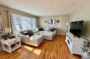 1015 3rd St NE, Roseau, MN 56751 - Photo 3