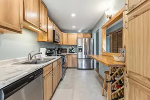 12222 Oak Leaf Cir, Burnsville, MN 55337 - Photo 3