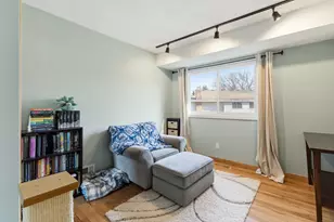 12222 Oak Leaf Cir, Burnsville, MN 55337 - Photo 13