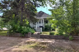 503 Franklin Ave, Crosby, MN 56441 - Photo 1
