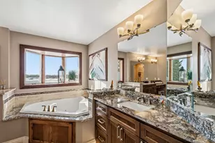 6111 Kalen Dr, Woodbury, MN 55129 - Photo 17