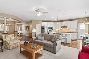 6077 Clarion Cir, Minnetonka, MN 55343 - Photo 23