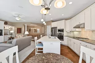 6077 Clarion Cir, Minnetonka, MN 55343 - Photo 25