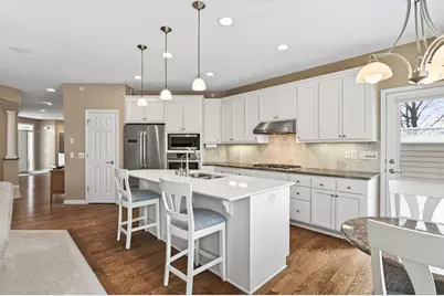 6077 Clarion Circle, Minnetonka, MN 55343 - Photo 3