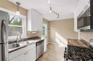 3110 Pennsylvania Ave S, Saint Louis Park, MN 55426 - Photo 13