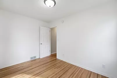 3110 Pennsylvania Avenue S, Saint Louis Park, MN 55426 - Photo 21