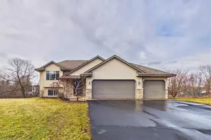 7587 Wellington Cir, North Branch, MN 55056 - Photo 1