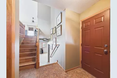 7587 Wellington Circle, North Branch, MN 55056 - Photo 5