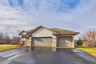 7587 Wellington Cir, North Branch, MN 55056 - Photo 3