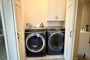 228 Ridgewood Ave, Minneapolis, MN 55403 - Photo 25