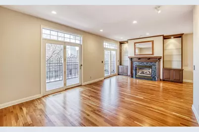 228 Ridgewood Avenue, Minneapolis, MN 55403 - Photo 3
