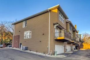 228 Ridgewood Ave, Minneapolis, MN 55403 - Photo 27