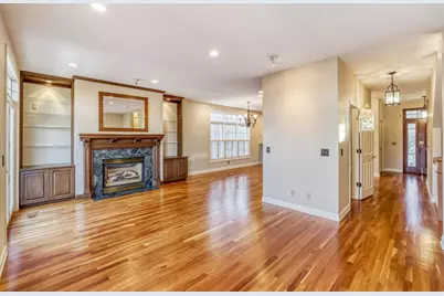 228 Ridgewood Avenue, Minneapolis, MN 55403 - Photo 3