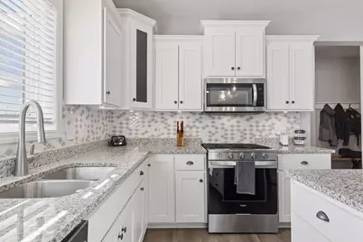 7121 208th Street N, Forest Lake, MN 55025 - Photo 7