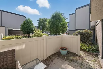 4530 Park Commons Drive #119, Saint Louis Park, MN 55416 - Photo 9