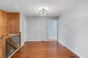 9516 Park Ave S, Bloomington, MN 55420 - Photo 13