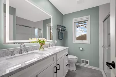 8595 Drake Court, Chanhassen, MN 55317 - Photo 33