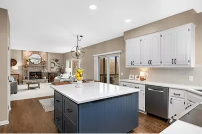 8595 Drake Court, Chanhassen, MN 55317 - Photo 15