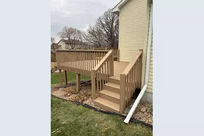 5725 Yucca Lane N, Plymouth, MN 55446 - Photo 7