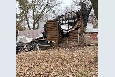 201 Park Street, Freeborn, MN 56032 - Photo 1