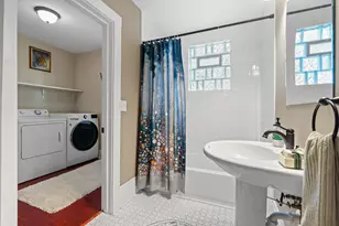 671 Edmund Ave, Saint Paul, MN 55104 - Photo 25