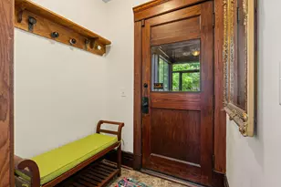 671 Edmund Ave, Saint Paul, MN 55104 - Photo 7