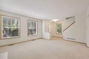 8296 Townsend Dr, Eden Prairie, MN 55344 - Photo 7