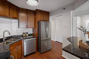 401 S 1st St, Minneapolis, MN 55401 - Photo 3