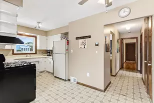 843 2nd Street SE, Forest Lake, MN 55025 - Photo 9