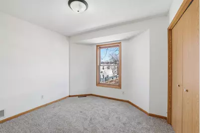 657 Oakdale Avenue, Saint Paul, MN 55107 - Photo 9