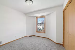 657 Oakdale Ave, Saint Paul, MN 55107 - Photo 9