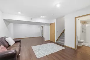 657 Oakdale Ave, Saint Paul, MN 55107 - Photo 13