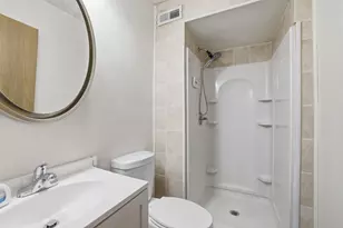 657 Oakdale Ave, Saint Paul, MN 55107 - Photo 15